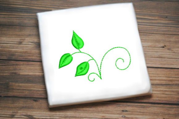 Lovely Green Foliage: A Designer’s Holiday Review